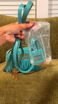 Image 3 of Teal Matelassé leather bag 