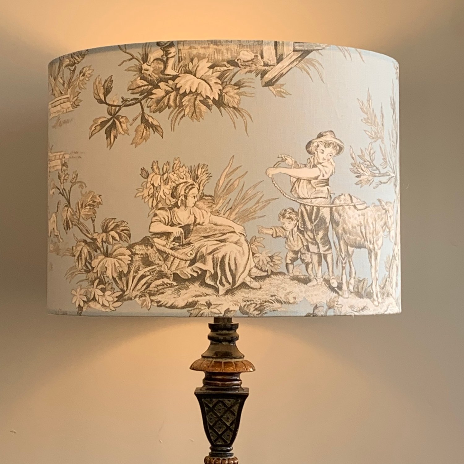 Image of Musee Spa Shade