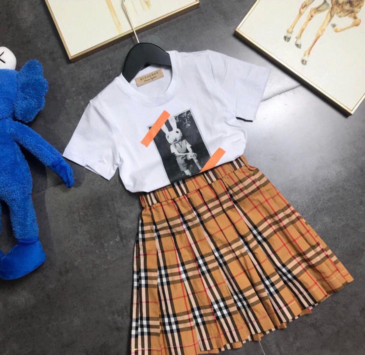 Burberry top skirt suit