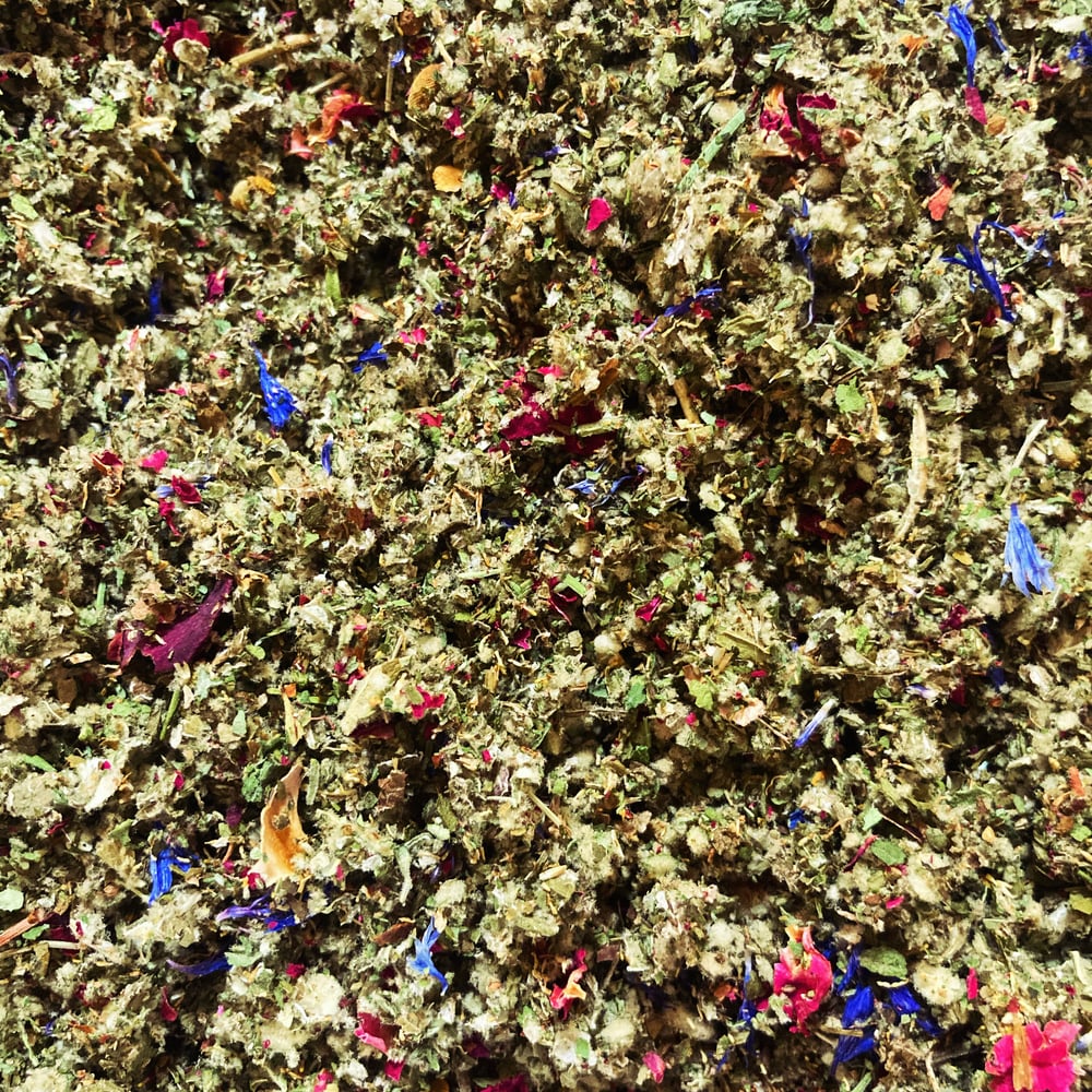 Image of Water Dragon Herbal Smoke Blend