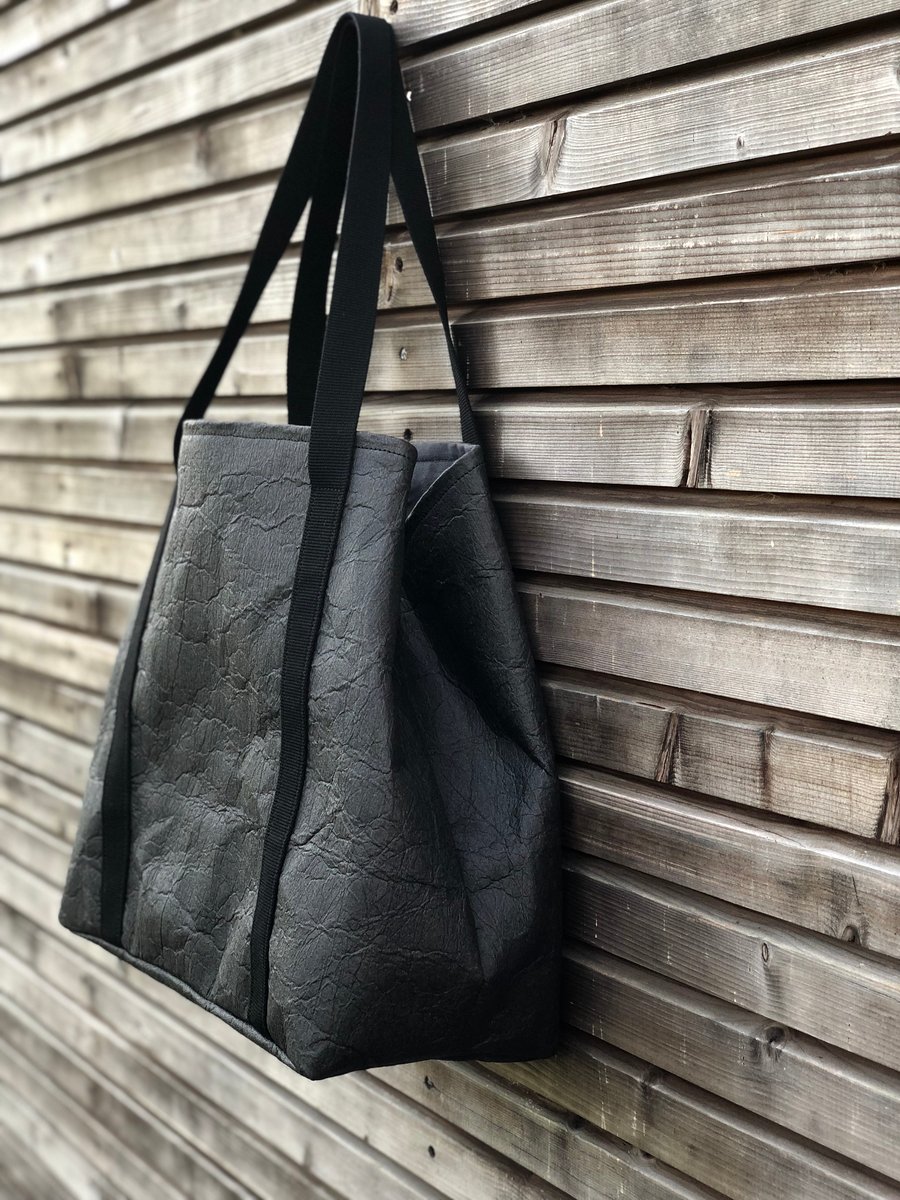 Vegan large tote bag in black Piñatex™ office tote laptop tote bag