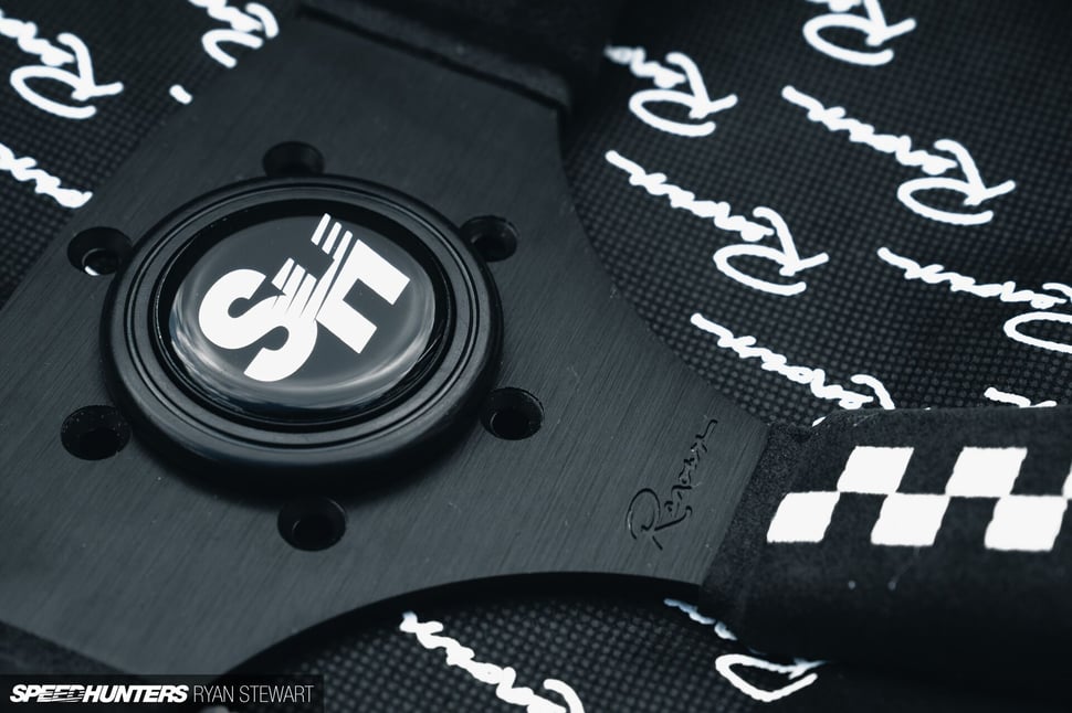 Image of LIMITED Speedhunters x Renown 100 V2 Steering Wheel
