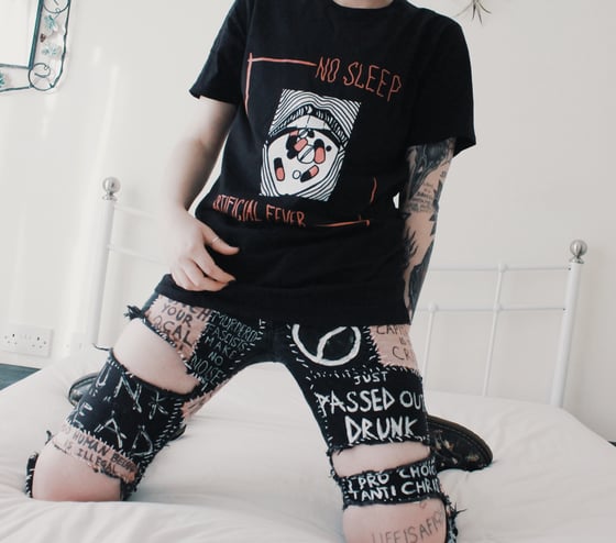 Image of Black short sleeve tshirt with artificial fever logo
