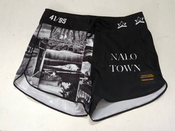 Image of Womens nalo town boardshorts