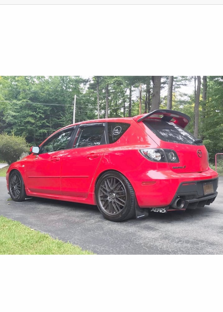 Image of V2 MAZDA ANGLED FIN DIFFUSER (Gen1)