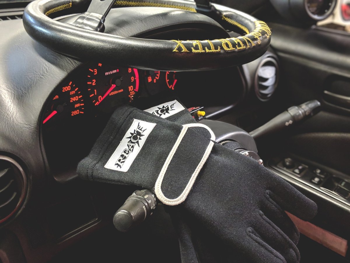 Image of Quick React Gloves - Classic B/W