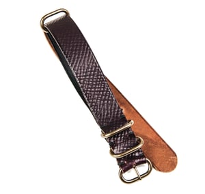 Image of N°8 Horween Shell Cordovan NATO Strap - Russian Grain #8