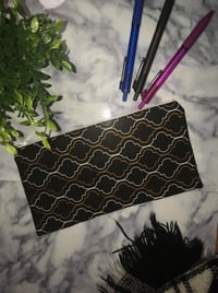 Small flat pouch - fancy pattern