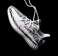 Yeezy Boost 350 V2 Zebra