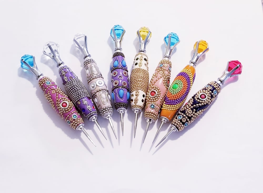 Image of Oversized Bead with Diamond Tip Nubber
