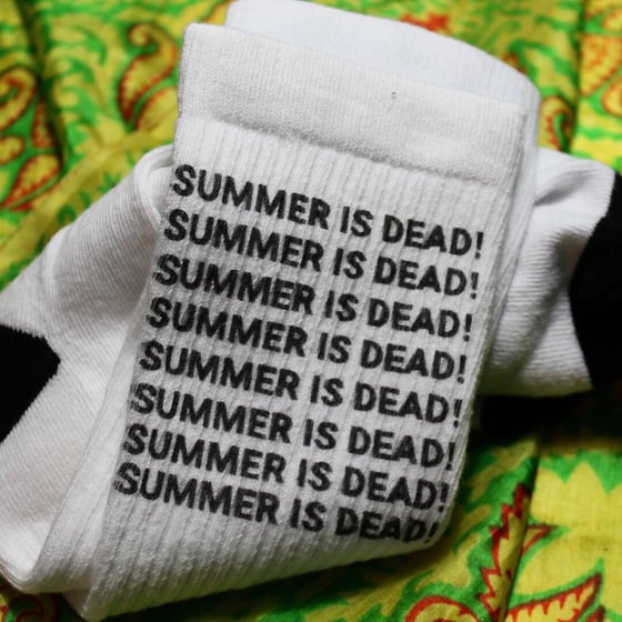 Image of SUMMER IS DEAD CREW SOCK