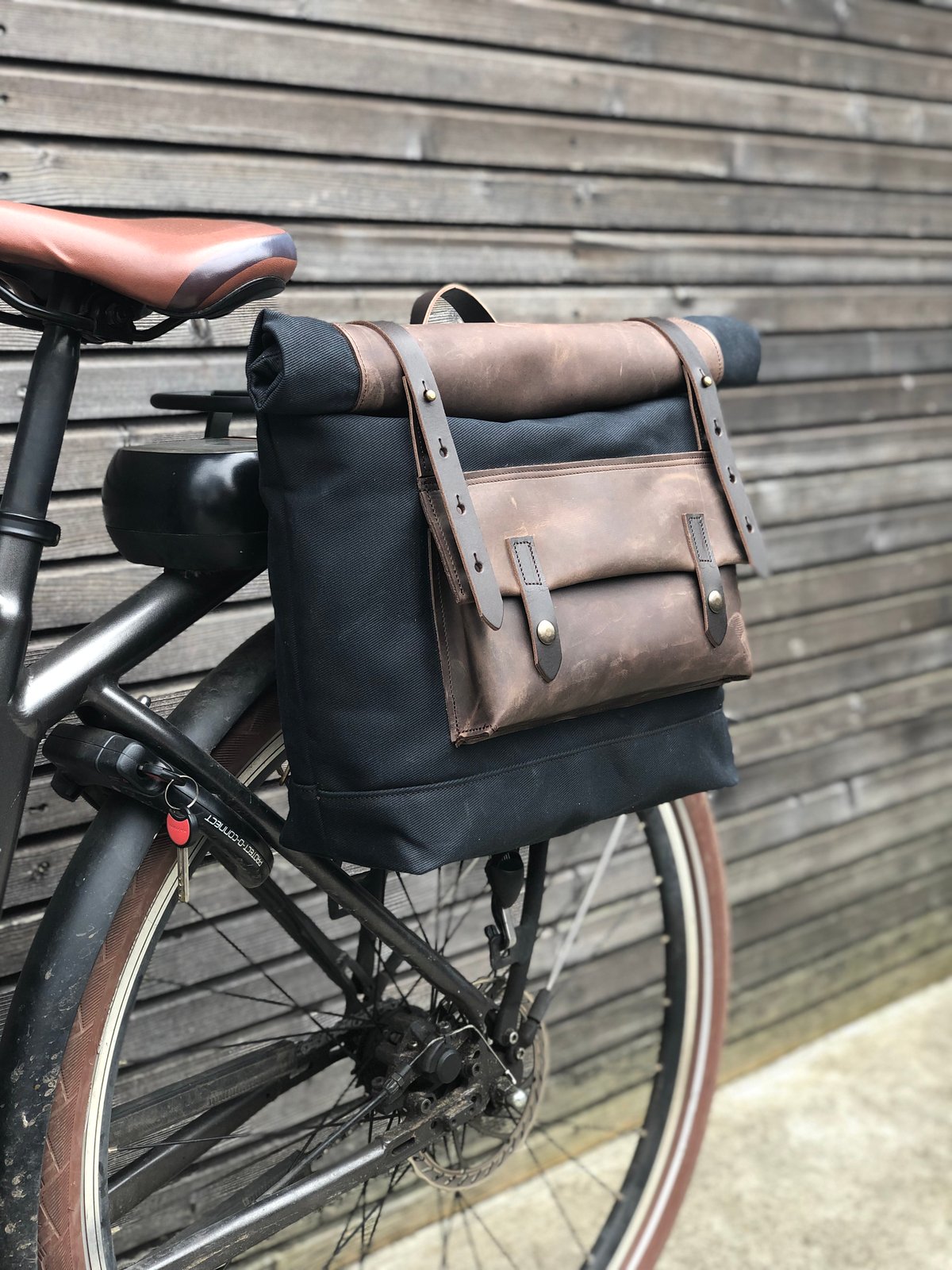 leather saddle bag bike