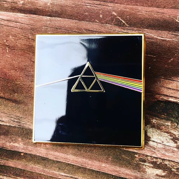 Image of Darkside of the Triforce pin