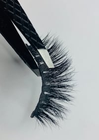 Shula Vista lashes 