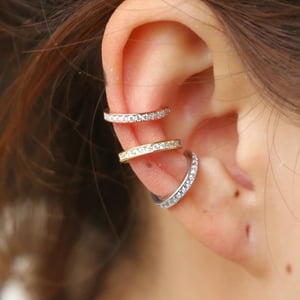 Image of Fake earcuff easy