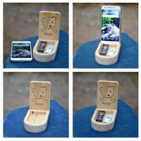 Standing Docking Wooden Illustrated Cellphone