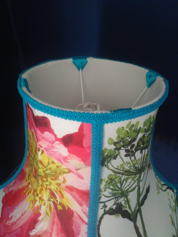 Image of Traditional scalloped edge Lampshade Designers Guild fabric