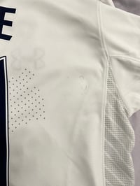 Image 11 of Tottenham Hotspur “BALE 11” 2012/13 Long Sleeve Home Shirt + patches (L)