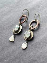 Image 3 of Opal resin earrings (white drops)