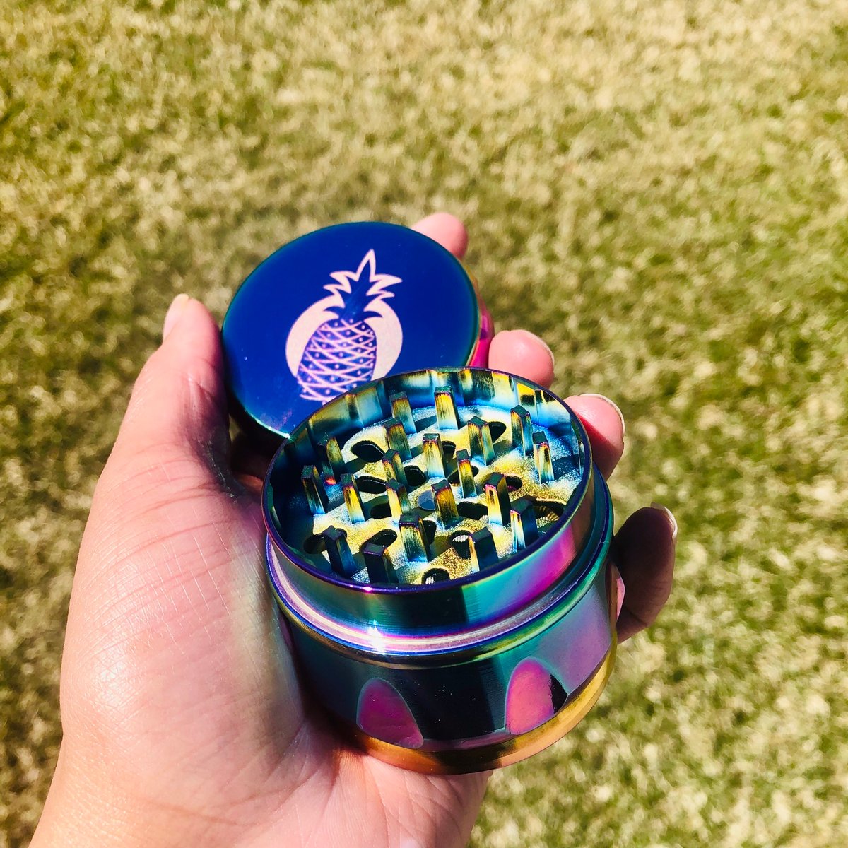 Image of 4-Part Grinder (Rainbow)