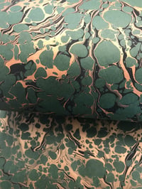 Image 5 of Marbled paper #87 'Copper & Black Vein on Green' 