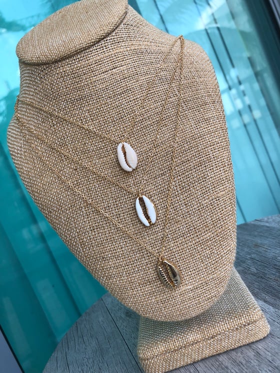 Image of Shell layered necklace 