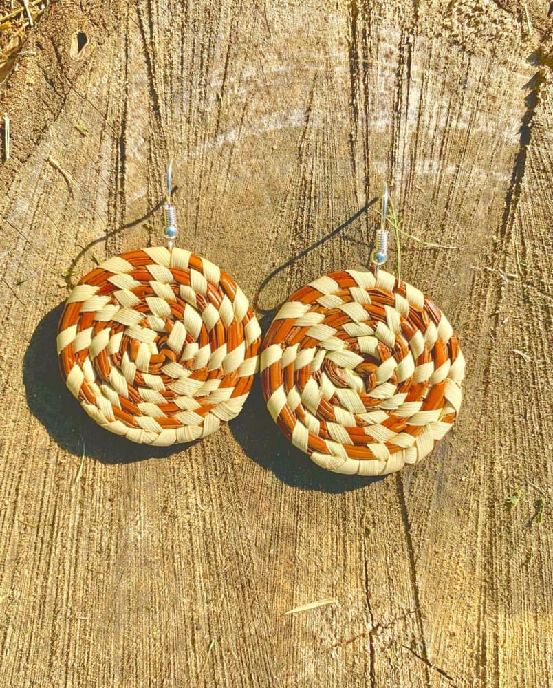 Image of Solid Pine Needle Earrings 