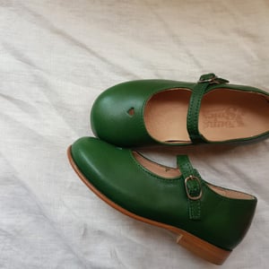 Image of MAGGIE  LEATHER  PEA GREEN | BABY