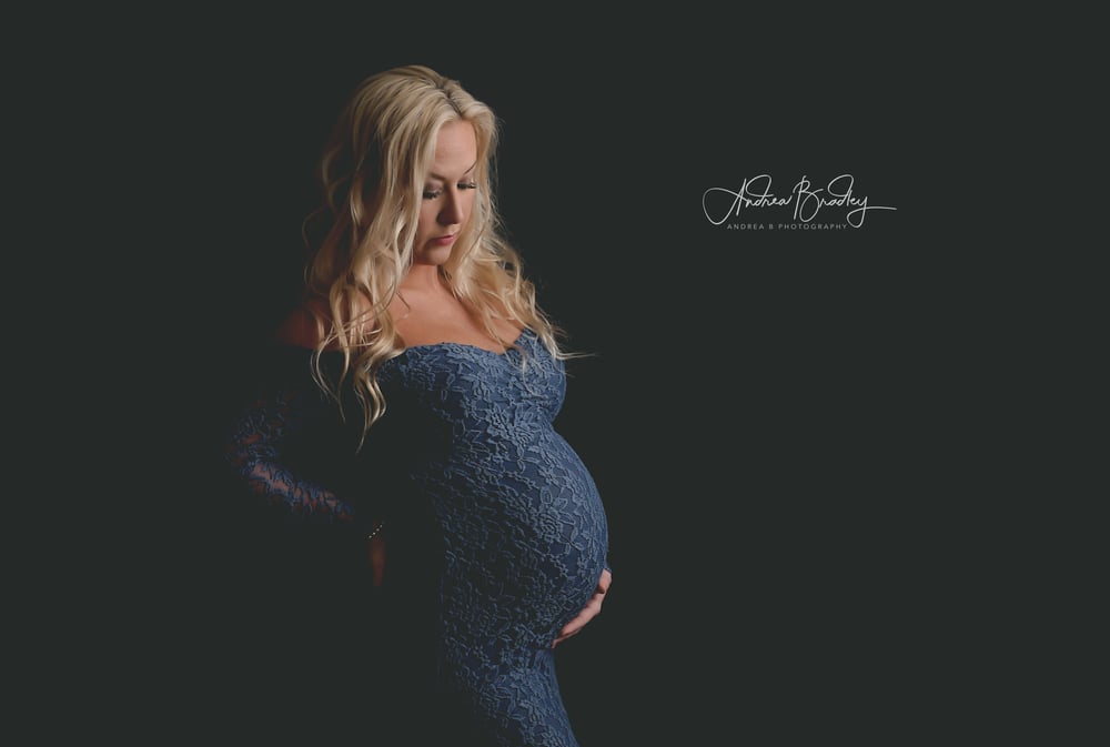 Image of MATERNITY photography session