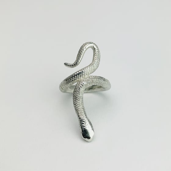 Image of Queen Snake Ring