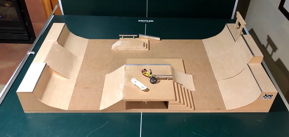 Image of 2' x 4' Fingerboard Skatepark