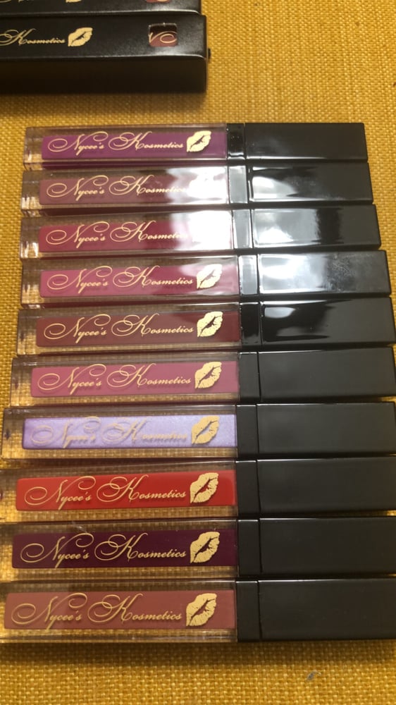 Image of Matte lipstick 
