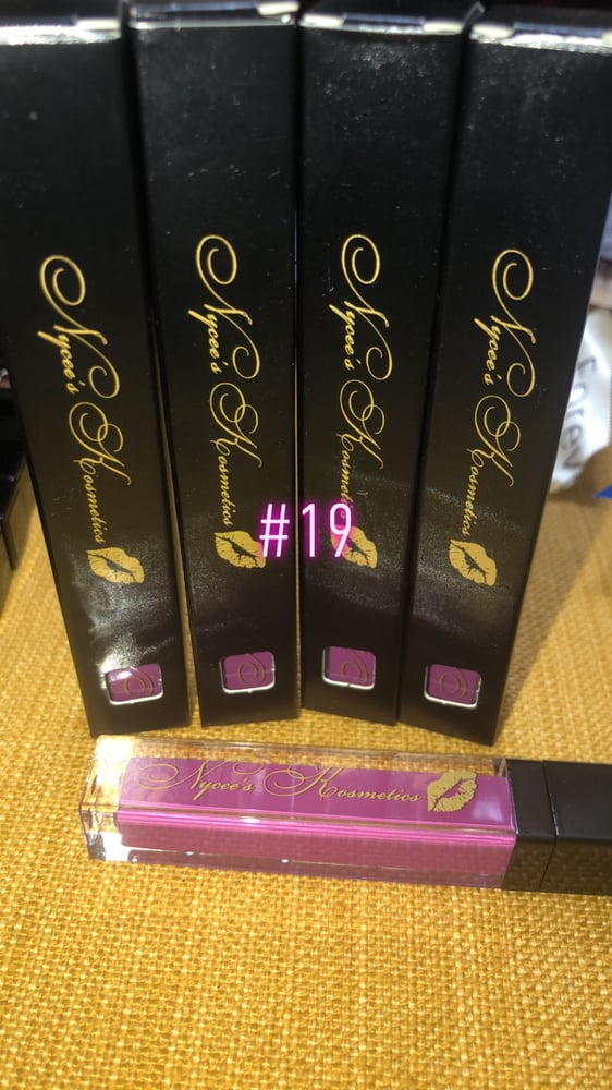 Image of Matte lipstick 