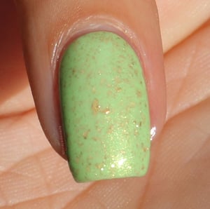 Image of Step in Time - light green crelly with gold shimmer and gold metallic flakes