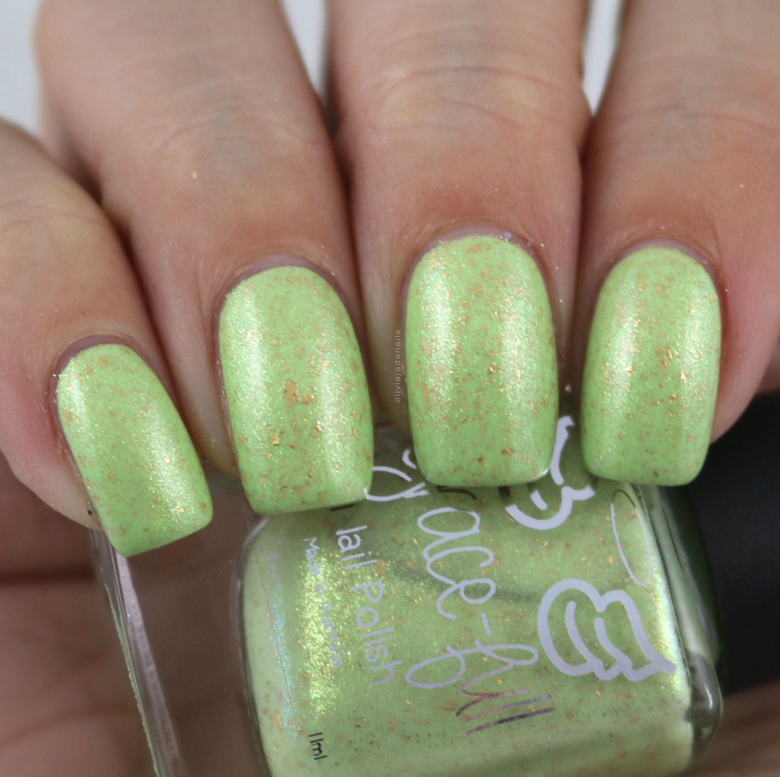 15 Trendy Green Nail Design Ideas to Try This Year