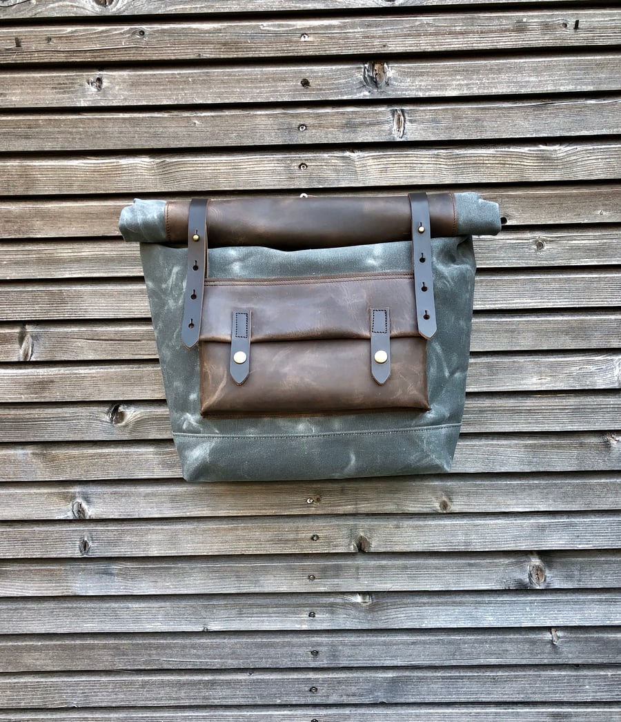 Image of Waxed canvas leather Motorbike bag Motorcycle bag Bicycle bag in waxed canvas and leather