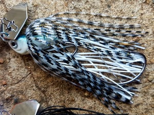 Image of We-chat (weedless chatterbait)