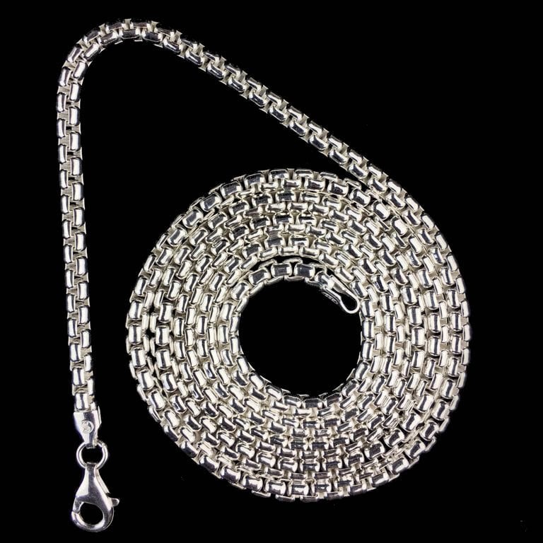 Image of Silver Box Chains 