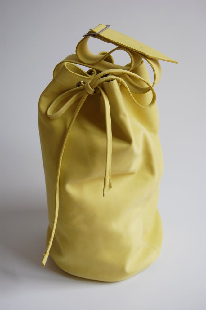 Image of KLEINgross duffle bag yellow