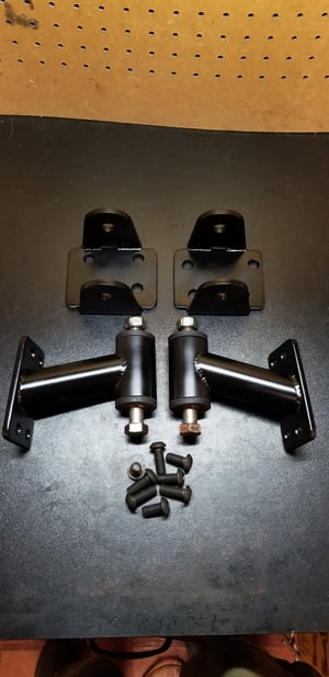 Image of 68-73 510 vg30e/33e swap mounts 