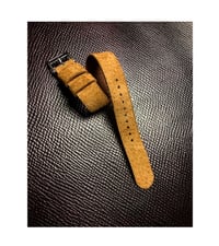 Image 1 of Suede pigskin unlined pull-through strap