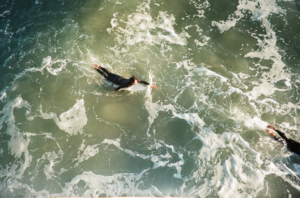 Image of Surfeando Júpiter Poster