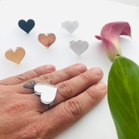 Image 3 of Prstýnek Srdíčko větší 
