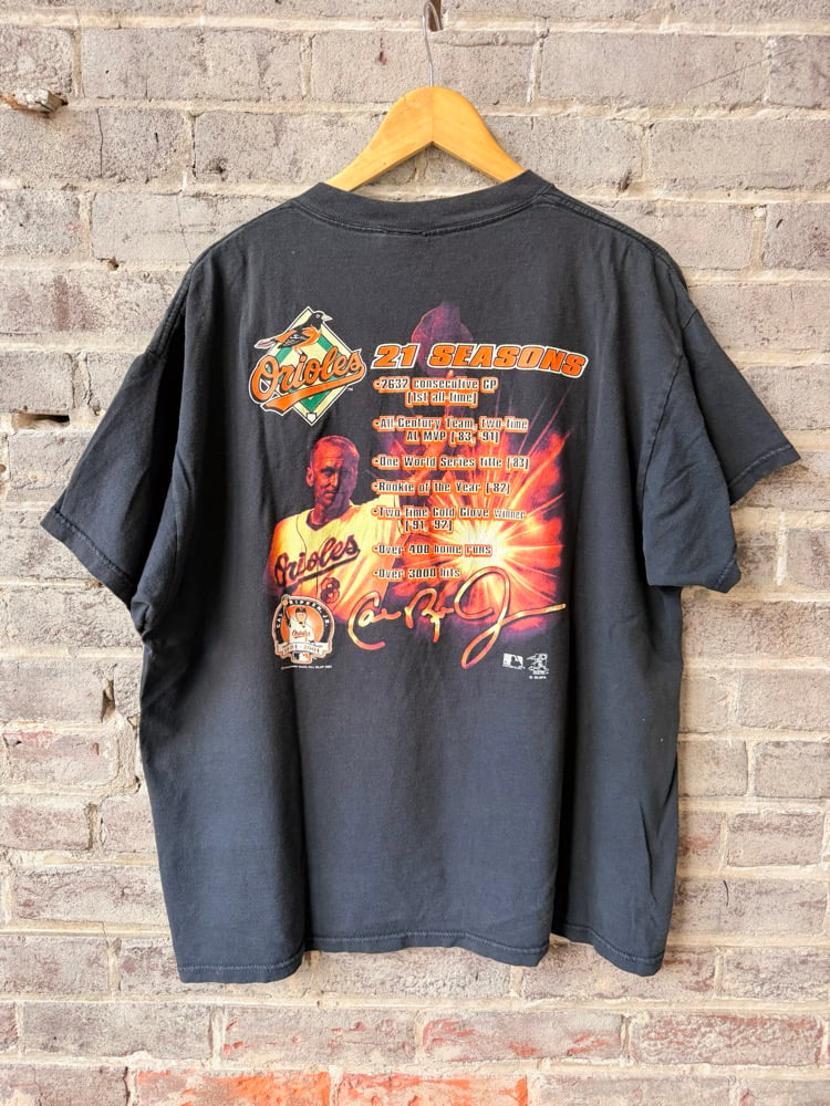 Image of 2001 VINTAGE “CAL RIPKEN JR. - BALTIMORE ORIOLES” COIN TEE, SIZE: XL