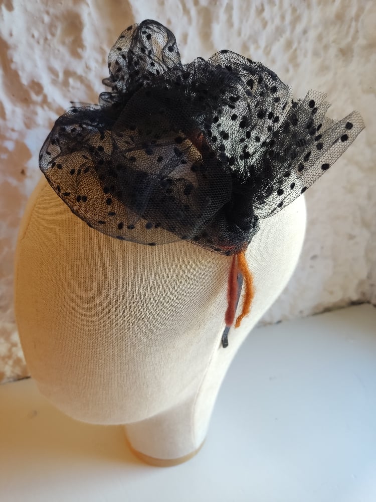 Image of Cerchietto tulle nero pois Halloween 