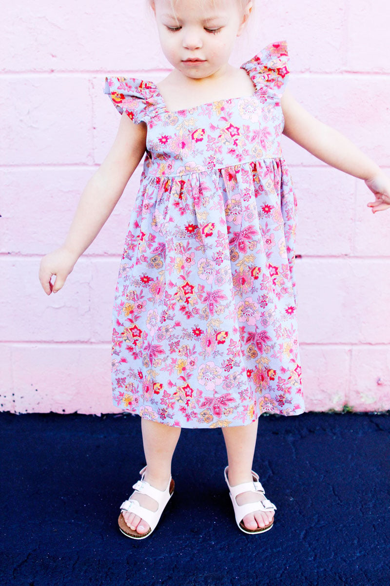 Image of the EASY SUMMER DRESS PATTERN (girls 2T-10)