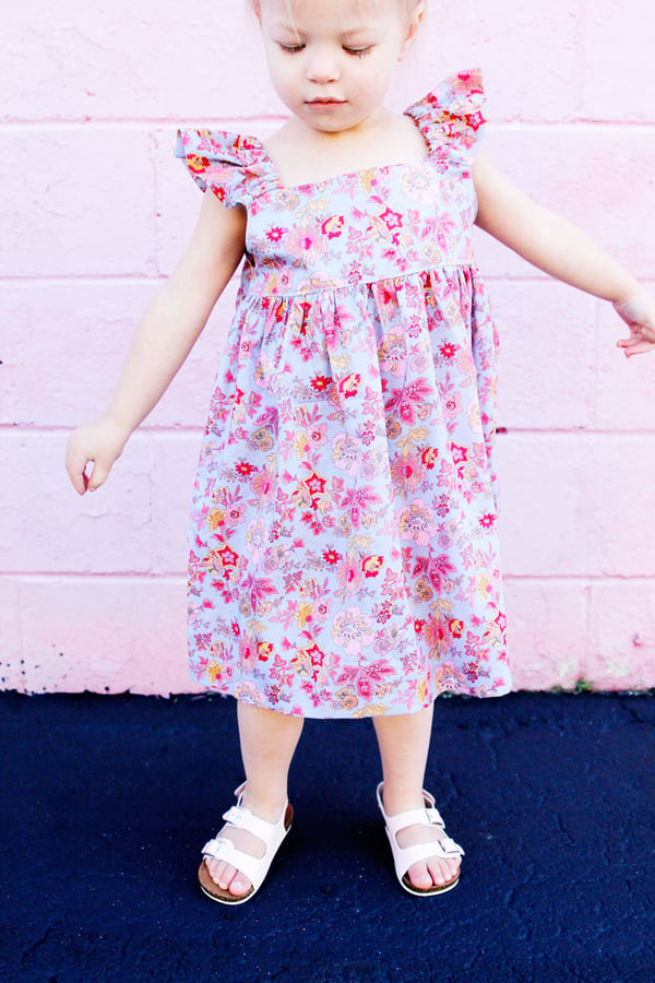 Image of the EASY SUMMER DRESS PATTERN (girls 2T-10)