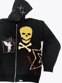 Image 4 of ALMIGHTY HOODIE (BLACK)