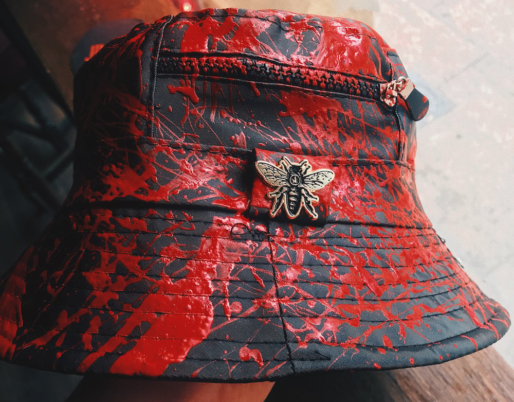 Image of Jimmy's Bucket Hat & Bee Pin