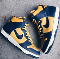 Original 1985 Nike Dunk Hi “Michigan”.